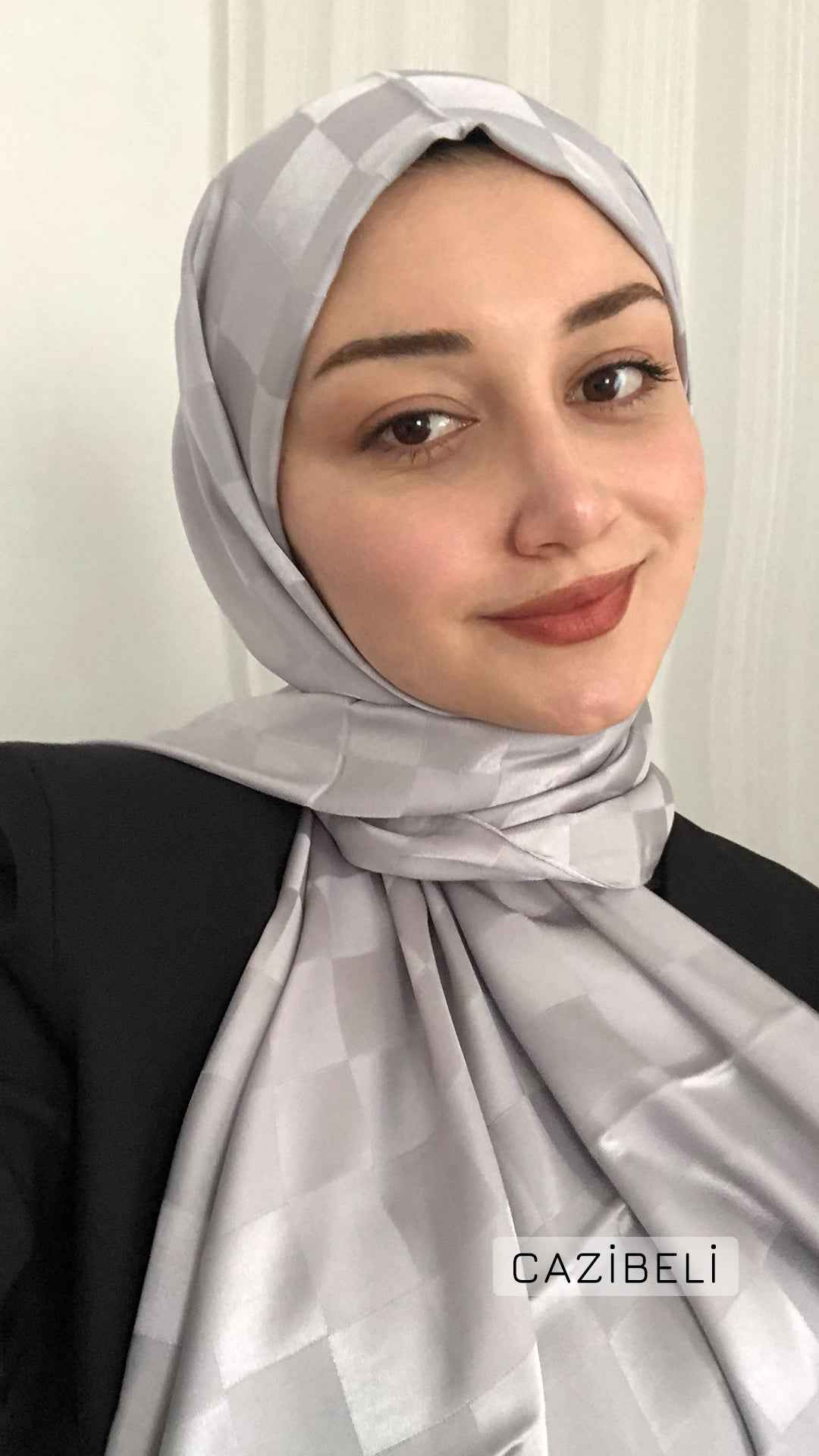 Dama Desen Gri Jakar Şal